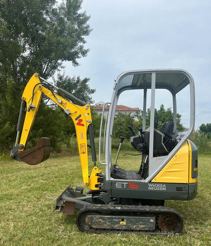 Miniescavatore usato Wacker Neuson ET 16 MTR - Máy xúc mini: hình 1 Miniescavatore usato Wacker Neuson ET 16 MTR - Máy xúc mini: hình 1