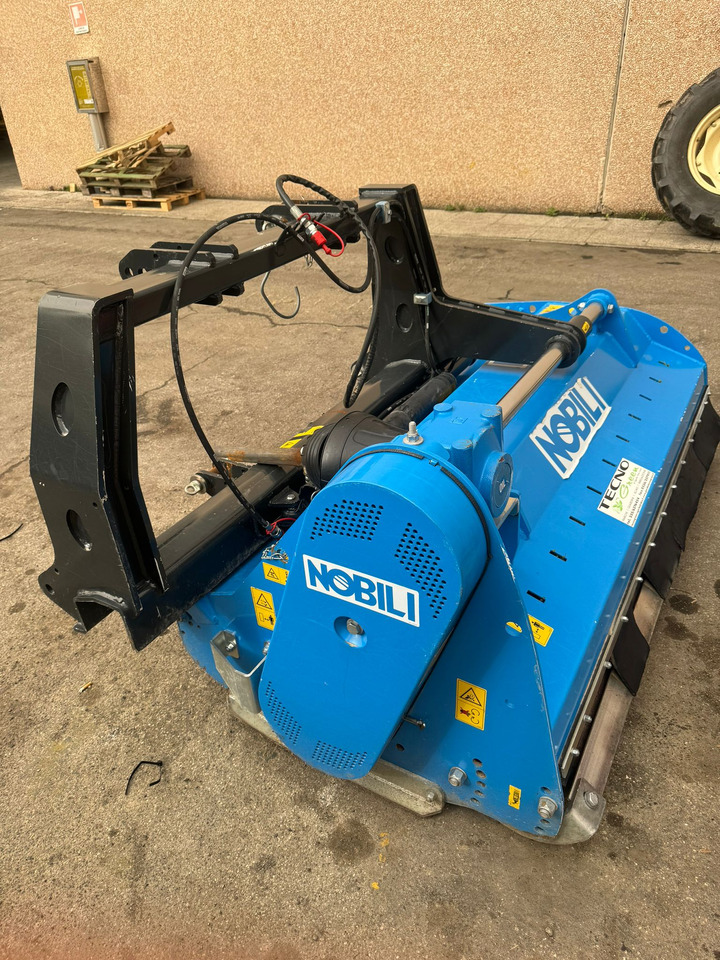 Nobili trincia laterale usata BVL 2000 - Dàn băm cỏ địa hình nghiêng: hình 4 Nobili trincia laterale usata BVL 2000 - Dàn băm cỏ địa hình nghiêng: hình 4