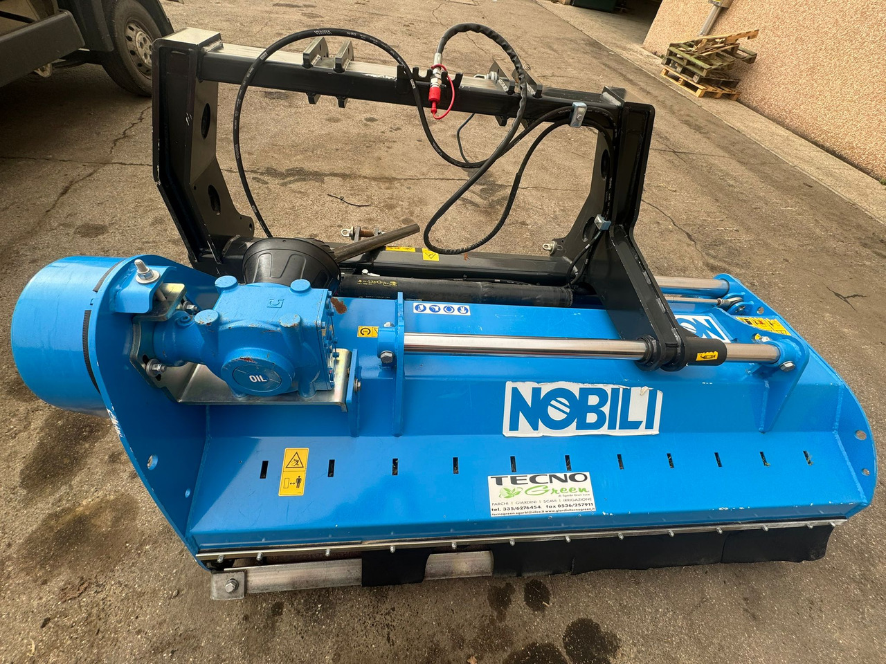 Nobili trincia laterale usata BVL 2000 - Dàn băm cỏ địa hình nghiêng: hình 1 Nobili trincia laterale usata BVL 2000 - Dàn băm cỏ địa hình nghiêng: hình 1