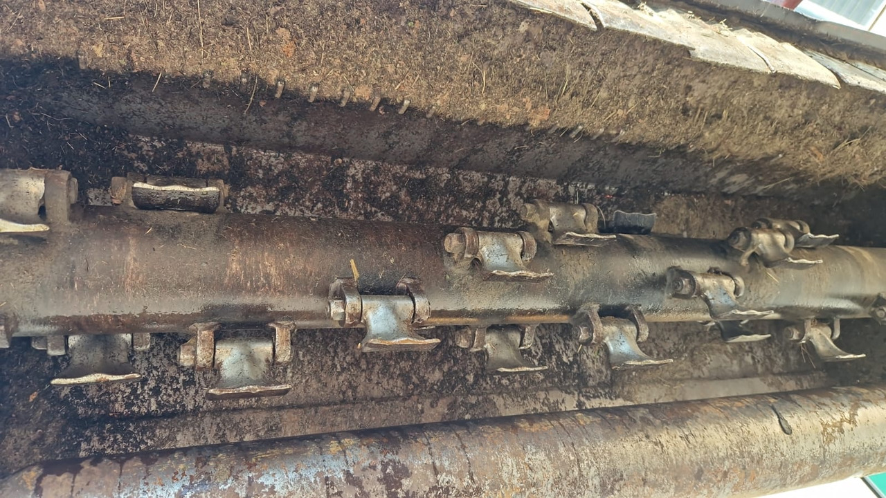 Trincia posteriore usata Dragone VL200 - Dàn băm cỏ: hình 4 Trincia posteriore usata Dragone VL200 - Dàn băm cỏ: hình 4