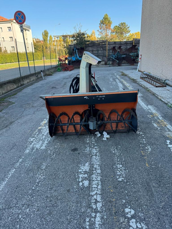 Turbina usata Cerruti 130cm - Máy thổi tuyết: hình 2 Turbina usata Cerruti 130cm - Máy thổi tuyết: hình 2