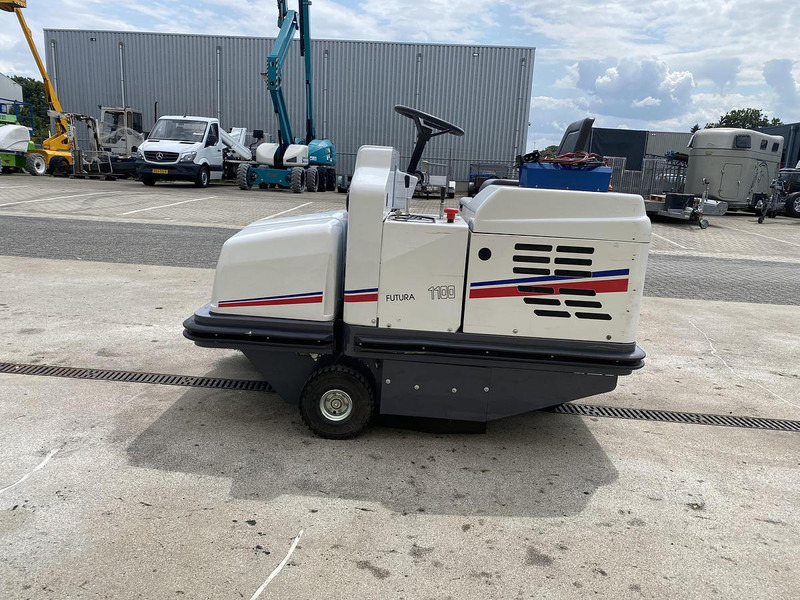 Dulevo 1100 EH, Veegmachine, Hoogkieper - Xe quét đường: hình 5 Dulevo 1100 EH, Veegmachine, Hoogkieper - Xe quét đường: hình 5
