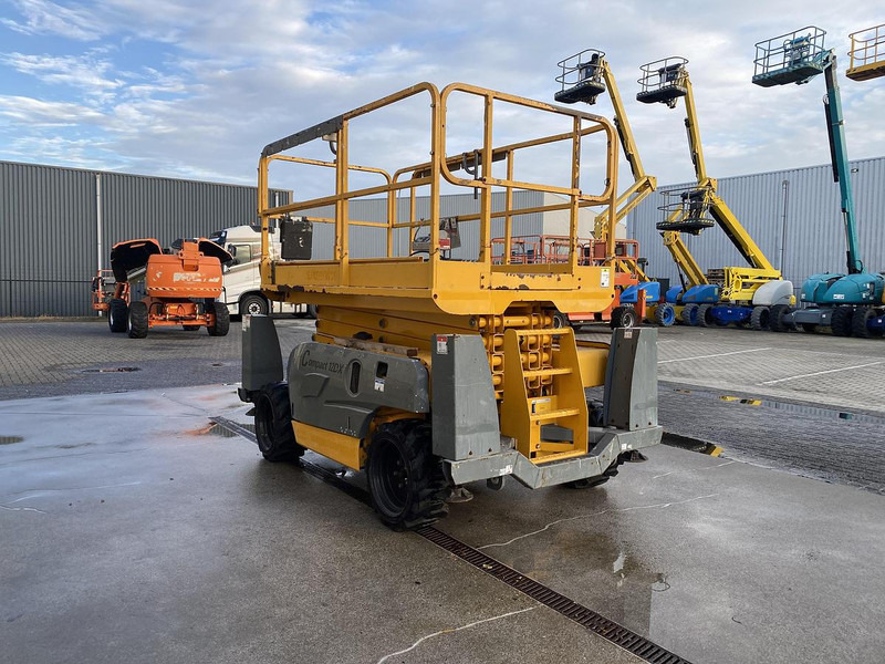 Haulotte Compact 12DX, Schaar hoogwerker, 4X4 Diesel - Máy nâng người hình kéo: hình 3 Haulotte Compact 12DX, Schaar hoogwerker, 4X4 Diesel - Máy nâng người hình kéo: hình 3