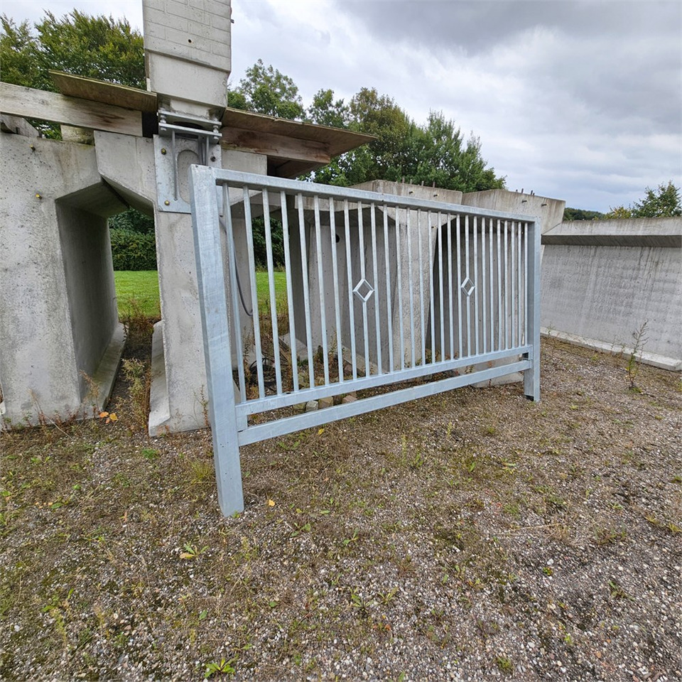 ABC 0001 - Dụng cụ/ Thiết bị: hình 3 ABC 0001 - Dụng cụ/ Thiết bị: hình 3