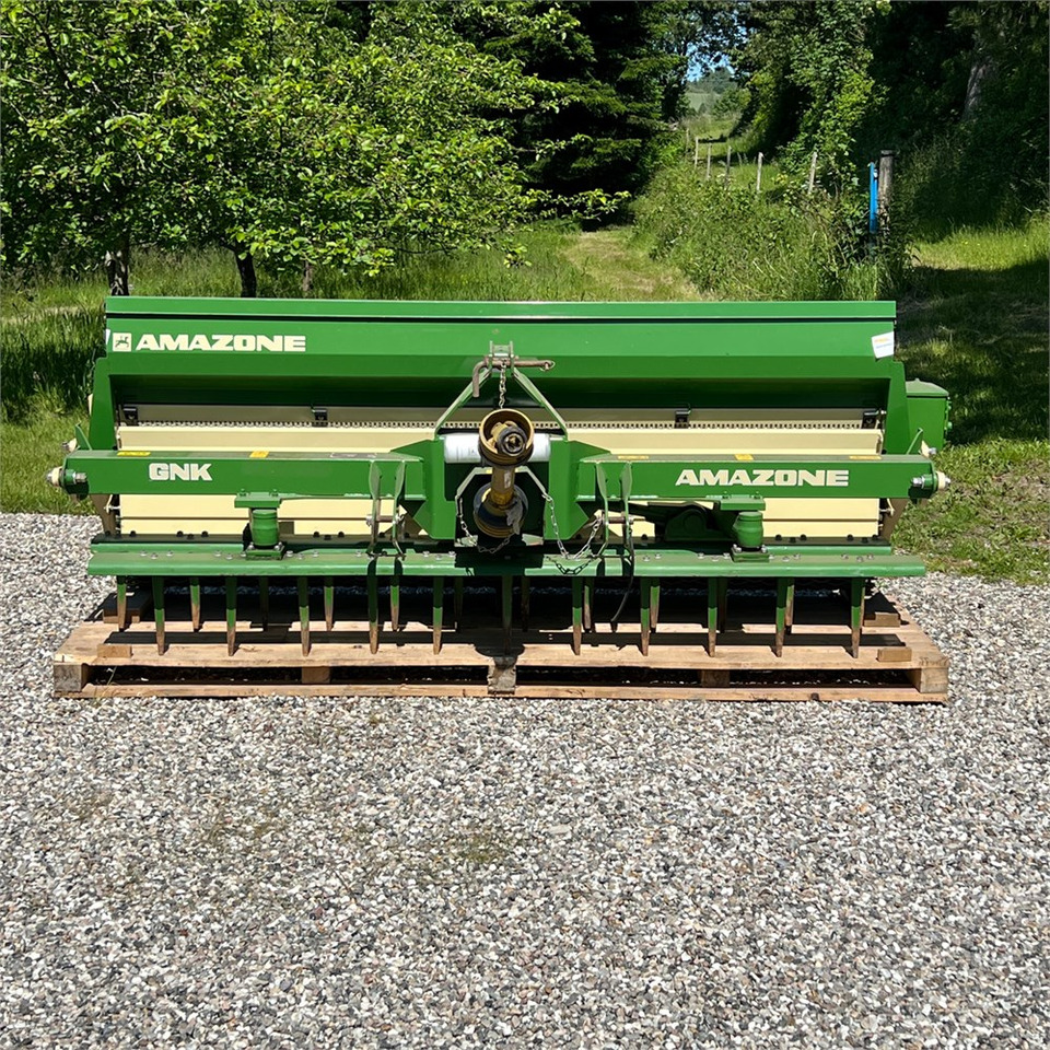 Amazone GNK S25 - Trang thiết bị gieo hạt: hình 2 Amazone GNK S25 - Trang thiết bị gieo hạt: hình 2