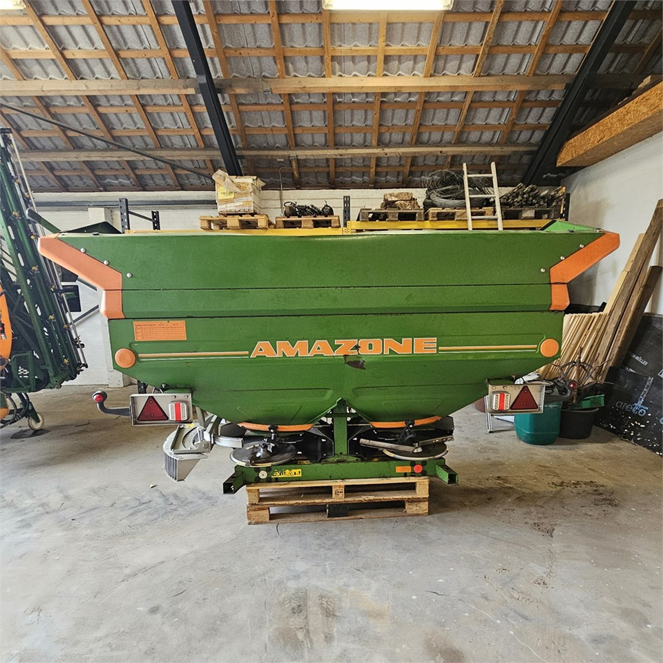 Amazone ZA-M 1500 - Trang thiết bị bón phân: hình 2 Amazone ZA-M 1500 - Trang thiết bị bón phân: hình 2