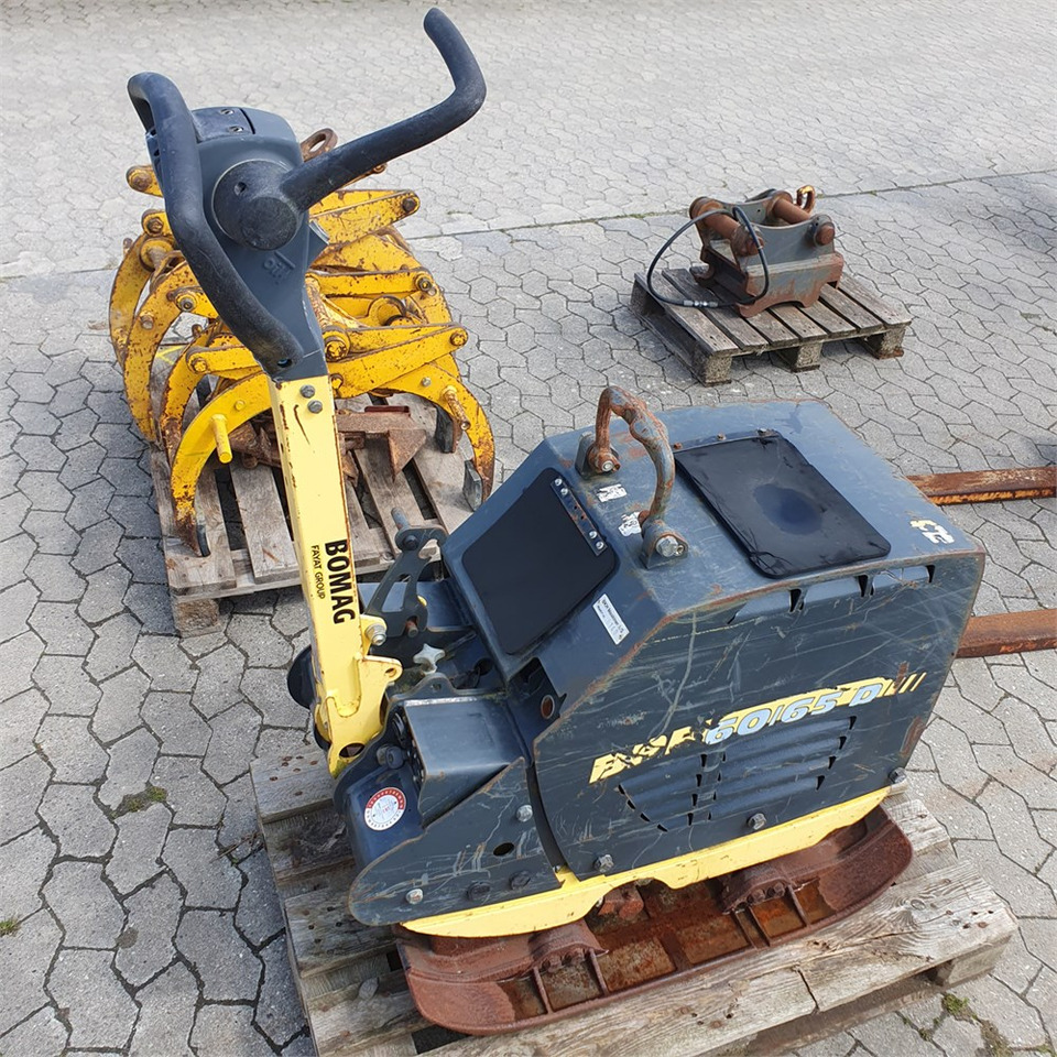 Bomag BRP 60/65 - Đĩa rung: hình 1 Bomag BRP 60/65 - Đĩa rung: hình 1