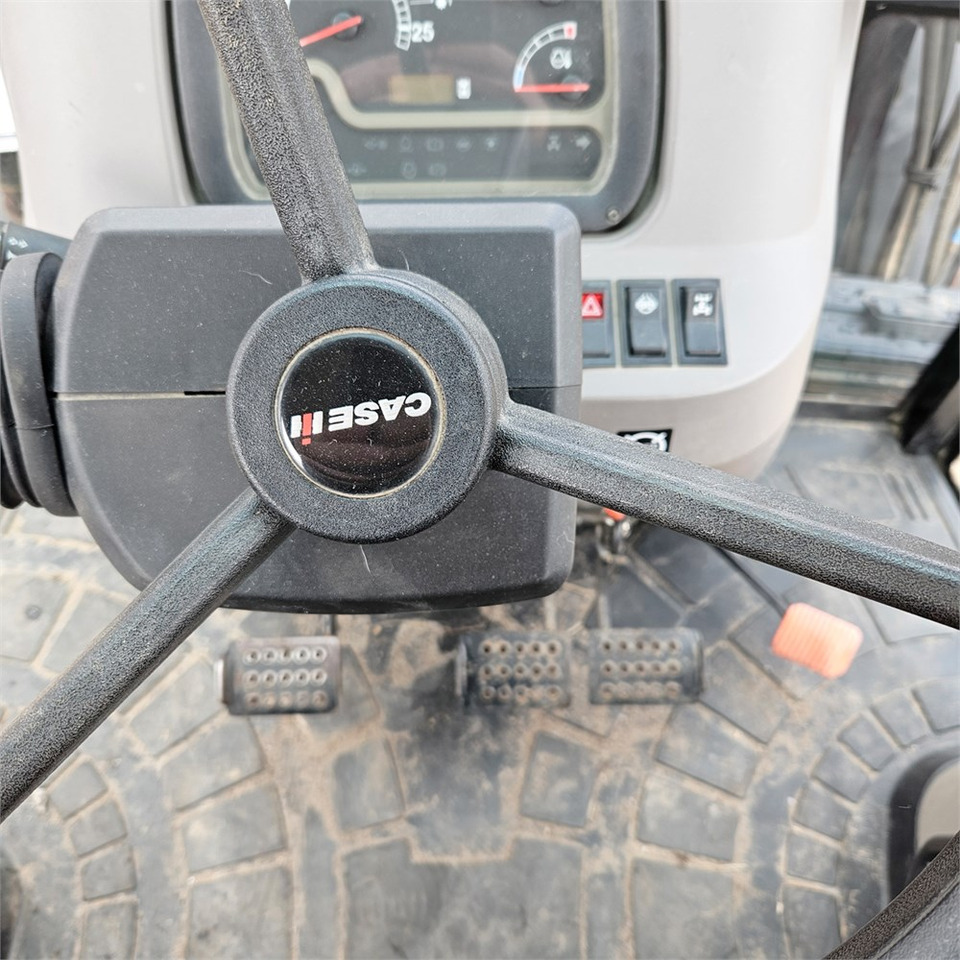 Máy cày CASE IH Farmall 65A: hình 15 Máy cày CASE IH Farmall 65A: hình 15