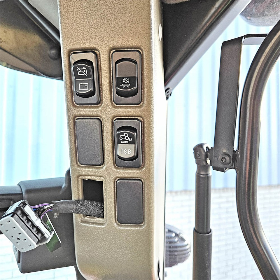 Máy cày Case Puma 165 CVX: hình 22 Máy cày Case Puma 165 CVX: hình 22