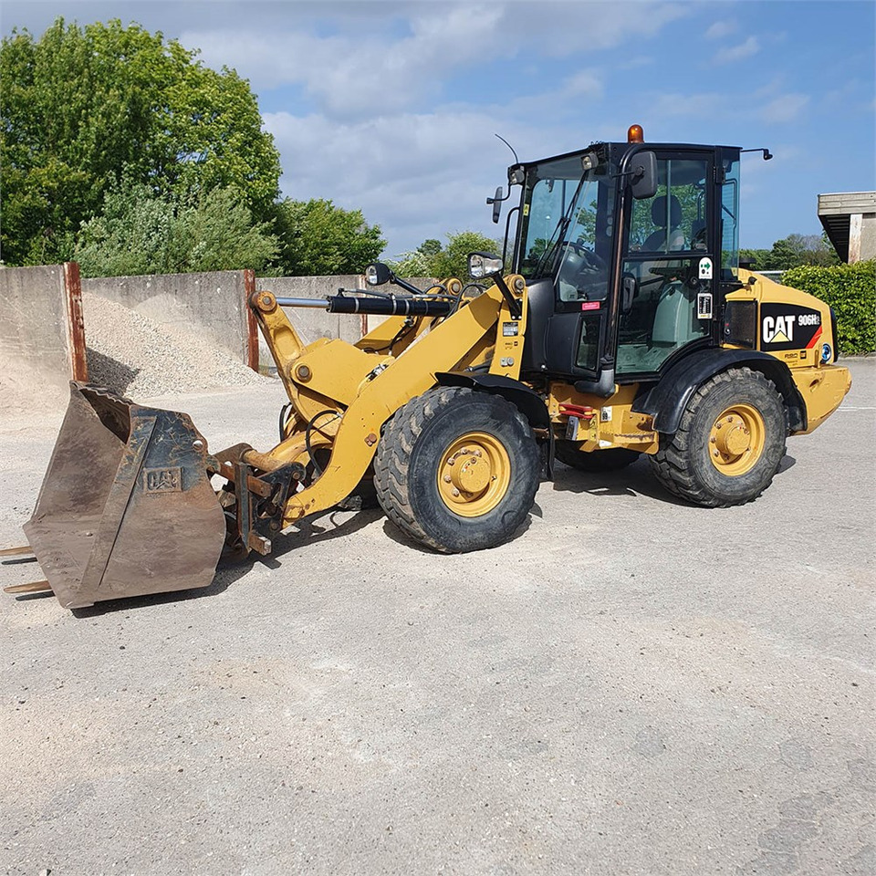 Caterpillar 906 H2 - Máy xúc lật bánh lốp: hình 1 Caterpillar 906 H2 - Máy xúc lật bánh lốp: hình 1