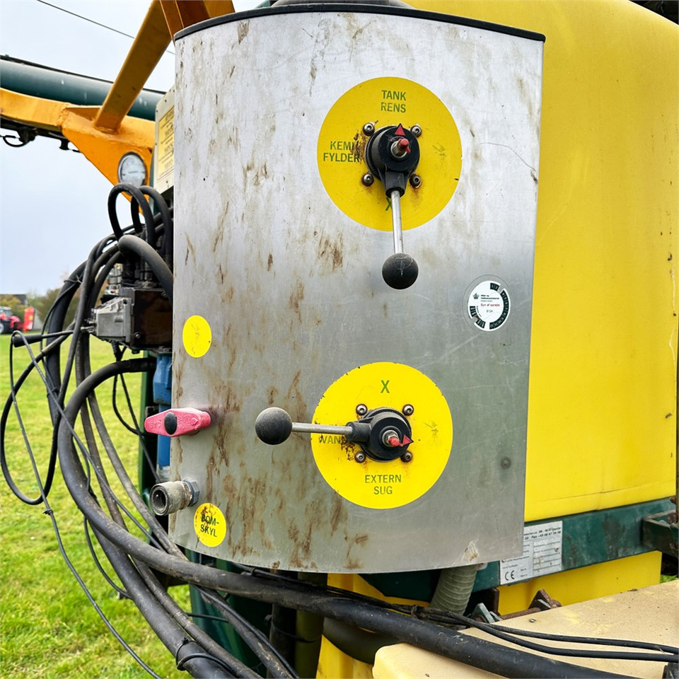 Máy xịt Danfoil Airboss 24/EAB: hình 11 Máy xịt Danfoil Airboss 24/EAB: hình 11