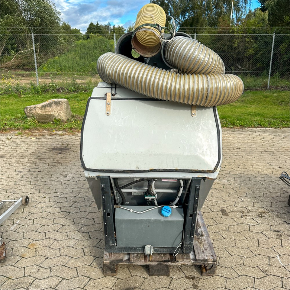 Nilfisk Engholm FS2150 & FK22150 - Đính kèm cho Xe quét đường: hình 4 Nilfisk Engholm FS2150 & FK22150 - Đính kèm cho Xe quét đường: hình 4