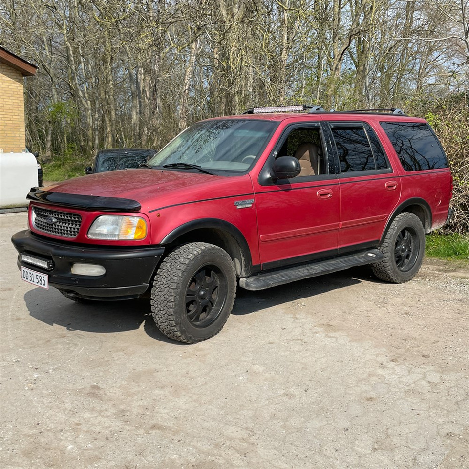 Ford Expedition - Xe hơi: hình 1 Ford Expedition - Xe hơi: hình 1