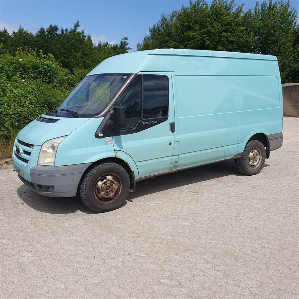 Ford Transit Van 2,4 Tdci 350m Rwd - Xe van chở hàng: hình 1 Ford Transit Van 2,4 Tdci 350m Rwd - Xe van chở hàng: hình 1