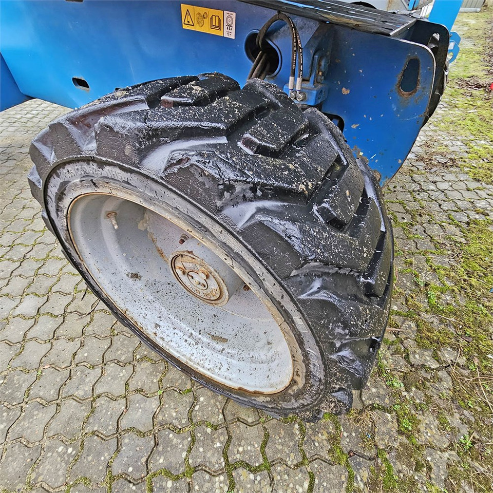 Xe nâng người hình viễn vọng kính Genie S60HC: hình 27 Xe nâng người hình viễn vọng kính Genie S60HC: hình 27