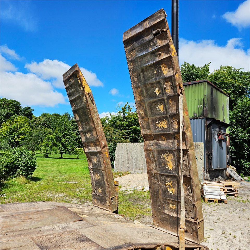 Cho thuê Goldhofer TU4-2x2-32/80 Goldhofer TU4-2x2-32/80: hình 16 Cho thuê Goldhofer TU4-2x2-32/80 Goldhofer TU4-2x2-32/80: hình 16