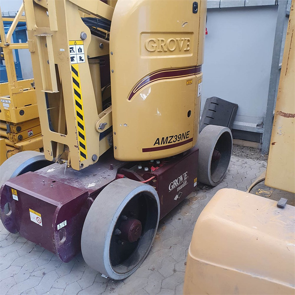 Grove AMZ39 NE - Xe nâng người nhiều khớp nối: hình 2 Grove AMZ39 NE - Xe nâng người nhiều khớp nối: hình 2