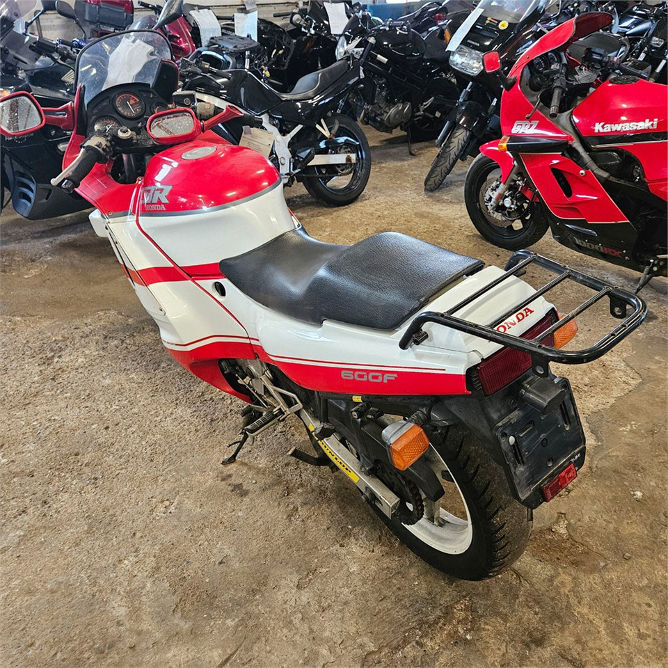 Honda CBR600F Super sport - Xe máy: hình 3 Honda CBR600F Super sport - Xe máy: hình 3