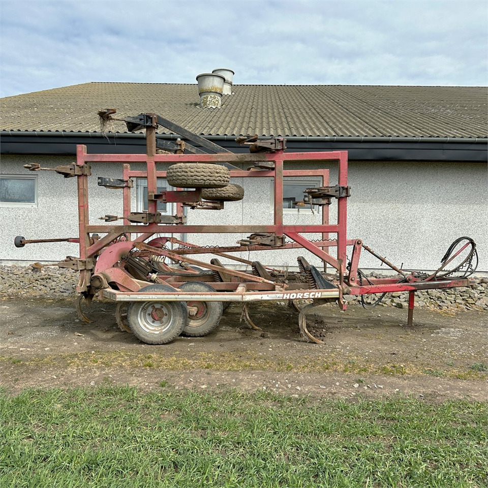 Horsch Terrano 6 FG - Máy trồng trọt: hình 2 Horsch Terrano 6 FG - Máy trồng trọt: hình 2