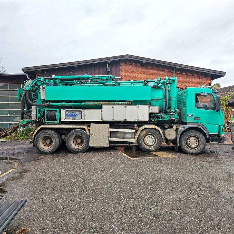 Hvidtved Larsen CM120 - Xe tải chân không: hình 5 Hvidtved Larsen CM120 - Xe tải chân không: hình 5