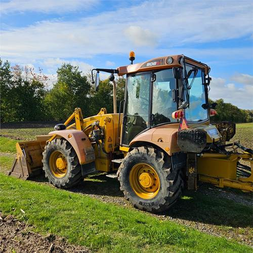 Hydrema 906 D - Máy xúc trước múc sau: hình 4 Hydrema 906 D - Máy xúc trước múc sau: hình 4