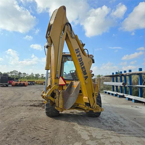 Hydrema 906E - Máy xúc trước múc sau: hình 5 Hydrema 906E - Máy xúc trước múc sau: hình 5