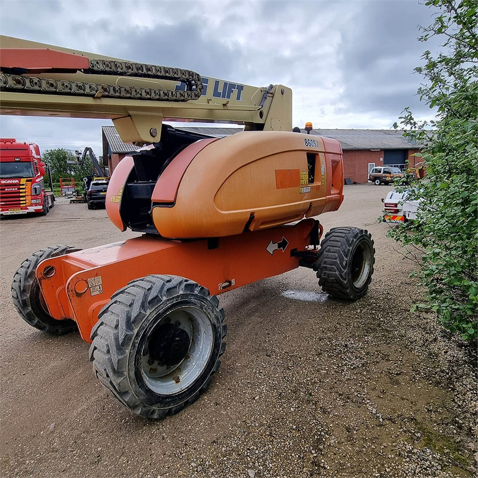 JLG 860 SJ - Xe nâng người hình viễn vọng kính: hình 4 JLG 860 SJ - Xe nâng người hình viễn vọng kính: hình 4
