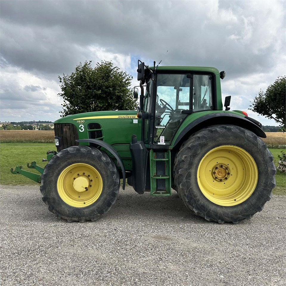 John Deere 7530 - Máy cày: hình 5 John Deere 7530 - Máy cày: hình 5