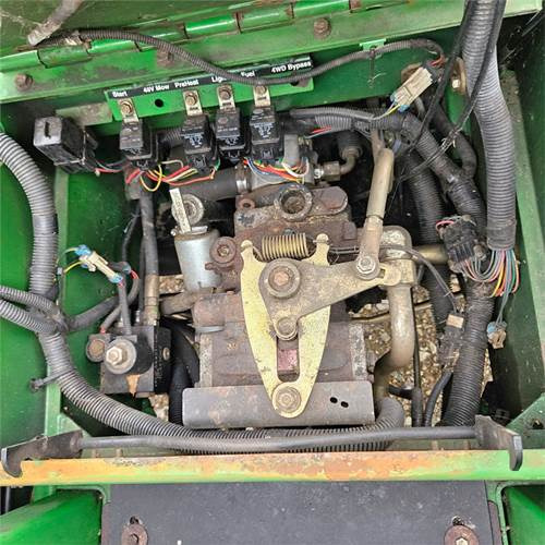Máy cắt cỏ vườn John Deere 7700 Precisioncut: hình 18 Máy cắt cỏ vườn John Deere 7700 Precisioncut: hình 18