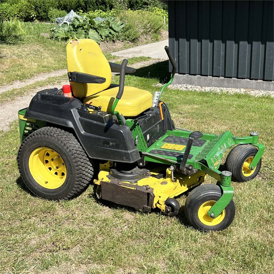 John Deere Z540 R - Máy cắt cỏ vườn: hình 4 John Deere Z540 R - Máy cắt cỏ vườn: hình 4