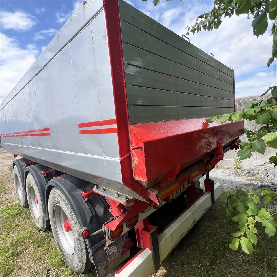 Kel-Berg 24 tons Tip - Rơ moóc ben: hình 4 Kel-Berg 24 tons Tip - Rơ moóc ben: hình 4