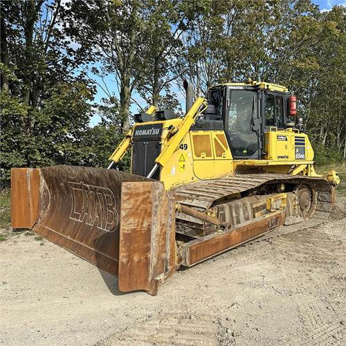 Komatsu D65 PXI-18 - Máy ủi: hình 4 Komatsu D65 PXI-18 - Máy ủi: hình 4