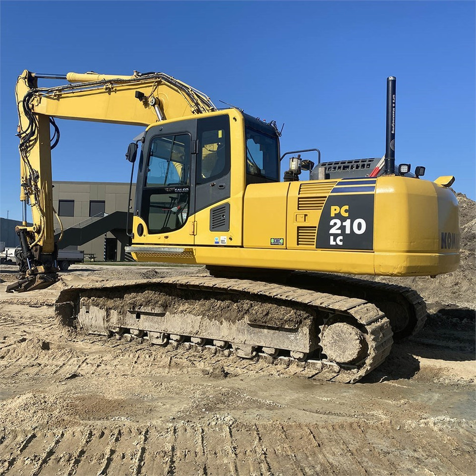 Komatsu PC210 LC-8K - Máy xúc bánh xích: hình 3 Komatsu PC210 LC-8K - Máy xúc bánh xích: hình 3