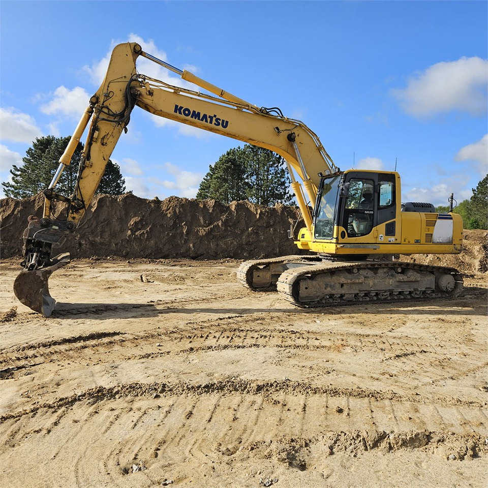 Komatsu PC240 LC-8 - Máy xúc bánh xích: hình 1 Komatsu PC240 LC-8 - Máy xúc bánh xích: hình 1