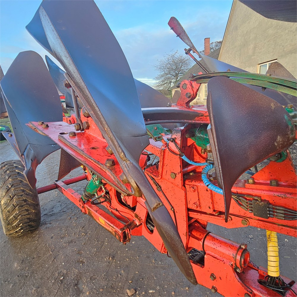 Kverneland PL 100-08 - Cày: hình 5 Kverneland PL 100-08 - Cày: hình 5