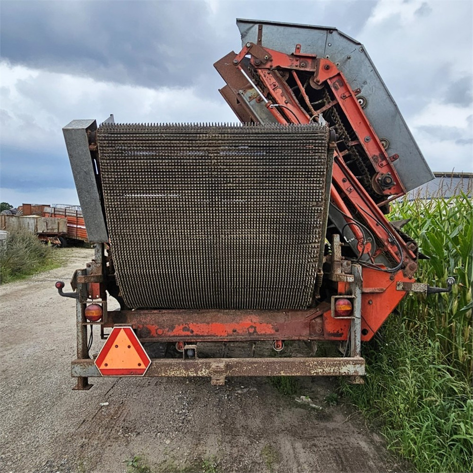 Kverneland UN 2200 - Máy thu hoạch khoai tây: hình 3 Kverneland UN 2200 - Máy thu hoạch khoai tây: hình 3