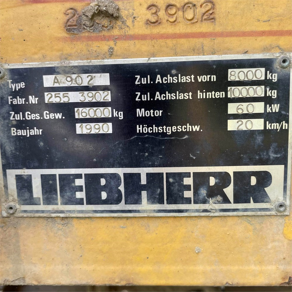 Cho thuê Liebherr A 902 Liebherr A 902: hình 24