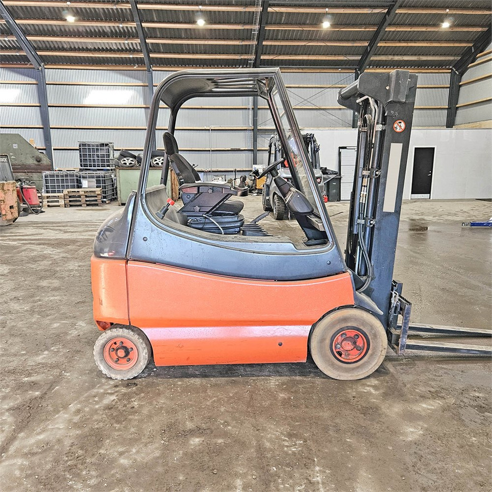 Linde AG E25 EL truck - Xe nâng: hình 5 Linde AG E25 EL truck - Xe nâng: hình 5