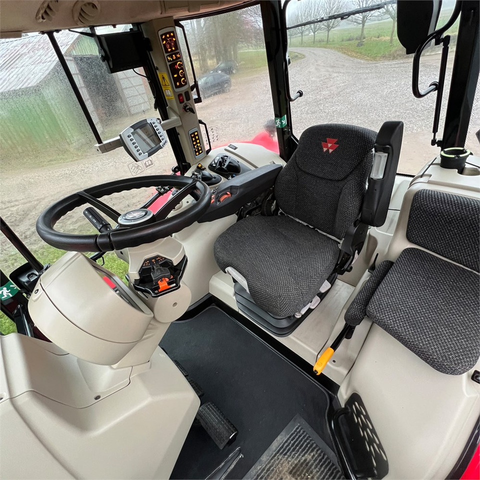 Máy cày Massey Ferguson 7726 S: hình 17