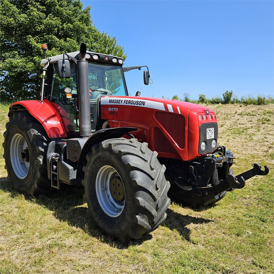 Massey Ferguson MF 8470 Dyna VT - Máy cày: hình 3 Massey Ferguson MF 8470 Dyna VT - Máy cày: hình 3