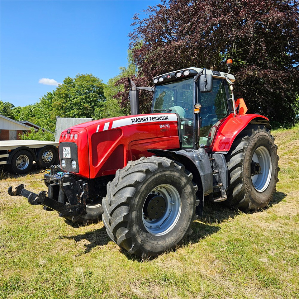 Massey Ferguson MF 8470 Dyna VT - Máy cày: hình 1 Massey Ferguson MF 8470 Dyna VT - Máy cày: hình 1
