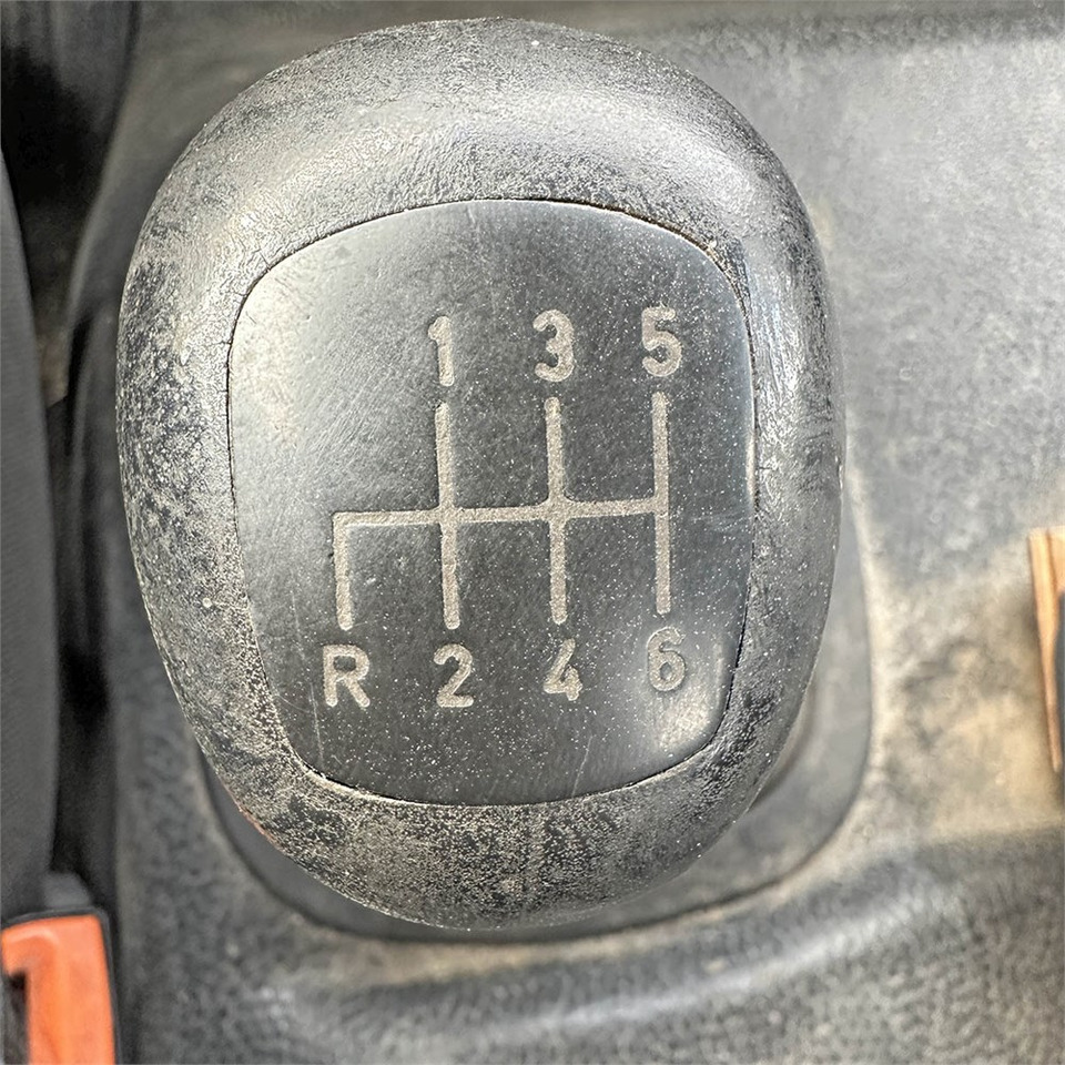 Xe tải thùng lửng/ Phẳng, Xe cẩu tự hành Mercedes Atego 1524 LL: hình 14