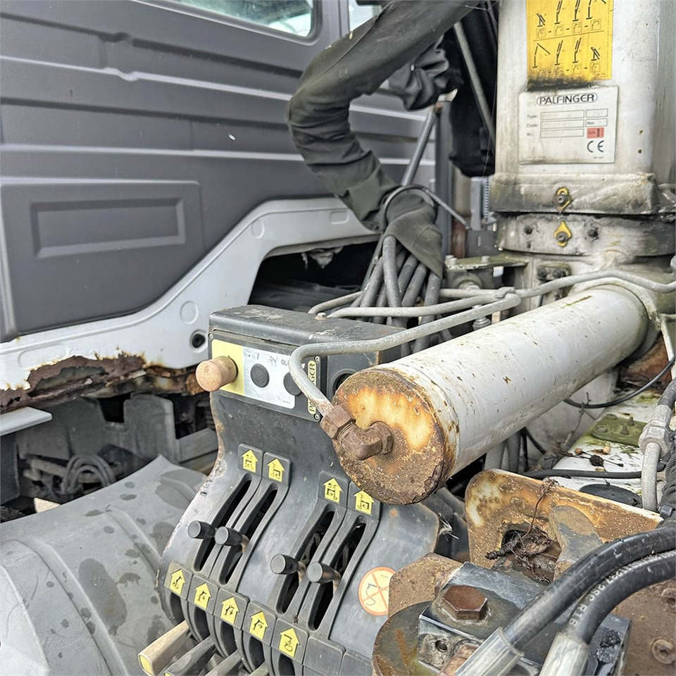 Xe tải thùng lửng/ Phẳng, Xe cẩu tự hành Mercedes Atego 1524 LL: hình 24