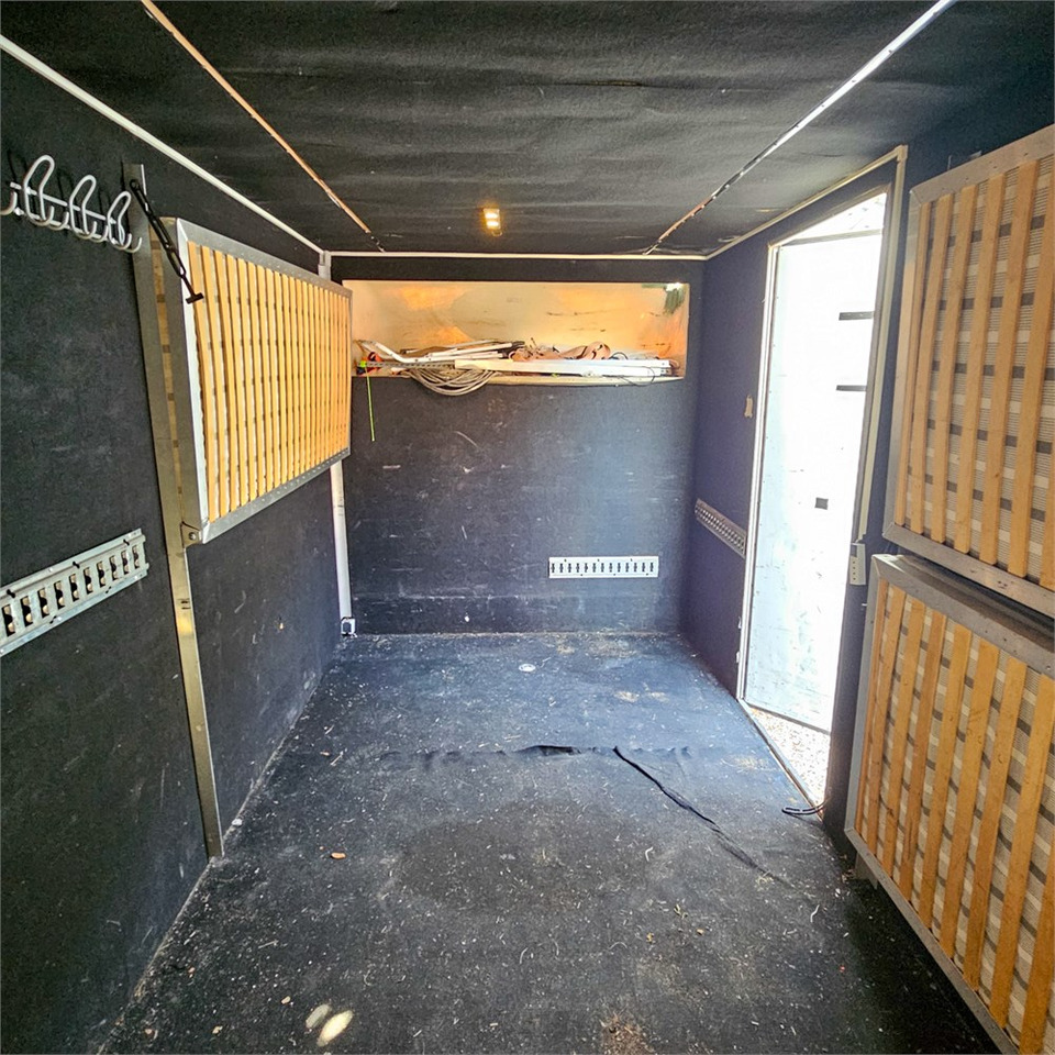 Mercedes Sprinter 515 Cdi - Xe tải nhỏ thùng kín: hình 5 Mercedes Sprinter 515 Cdi - Xe tải nhỏ thùng kín: hình 5