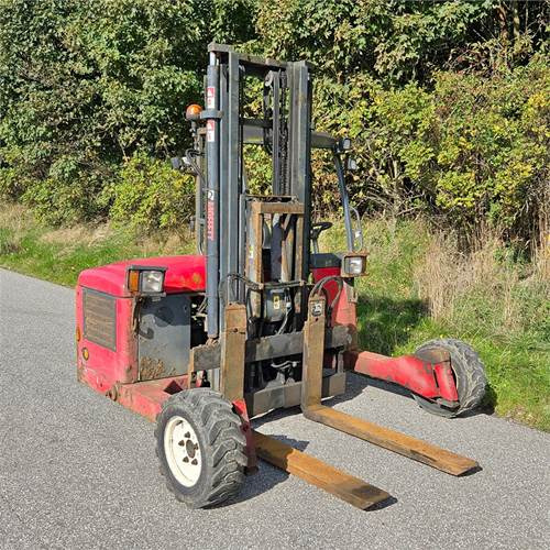 Moffett M4 25.3 - Xe nâng gắn tải: hình 2 Moffett M4 25.3 - Xe nâng gắn tải: hình 2