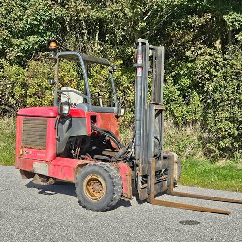 Moffett M5 25 - Xe nâng gắn tải: hình 4 Moffett M5 25 - Xe nâng gắn tải: hình 4