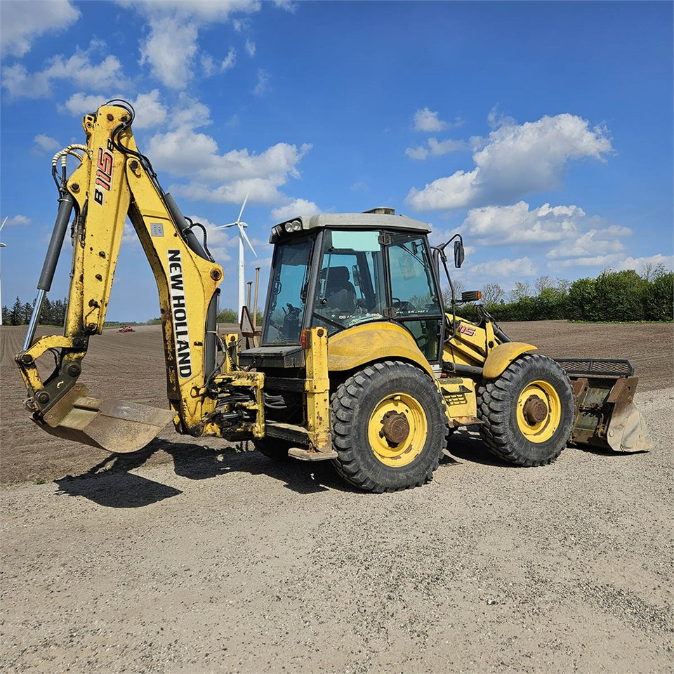 New Holland B115 B - Máy xúc trước múc sau: hình 4 New Holland B115 B - Máy xúc trước múc sau: hình 4