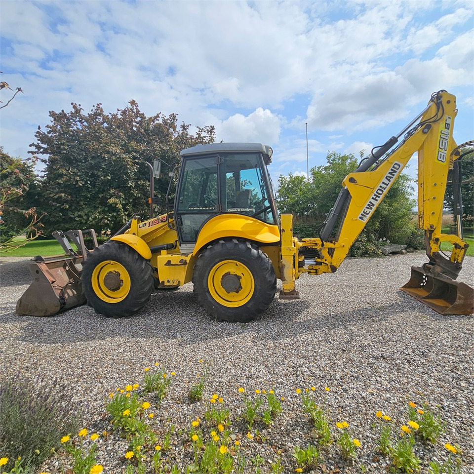 New Holland LB115 B-4PS - Máy xúc trước múc sau: hình 5 New Holland LB115 B-4PS - Máy xúc trước múc sau: hình 5