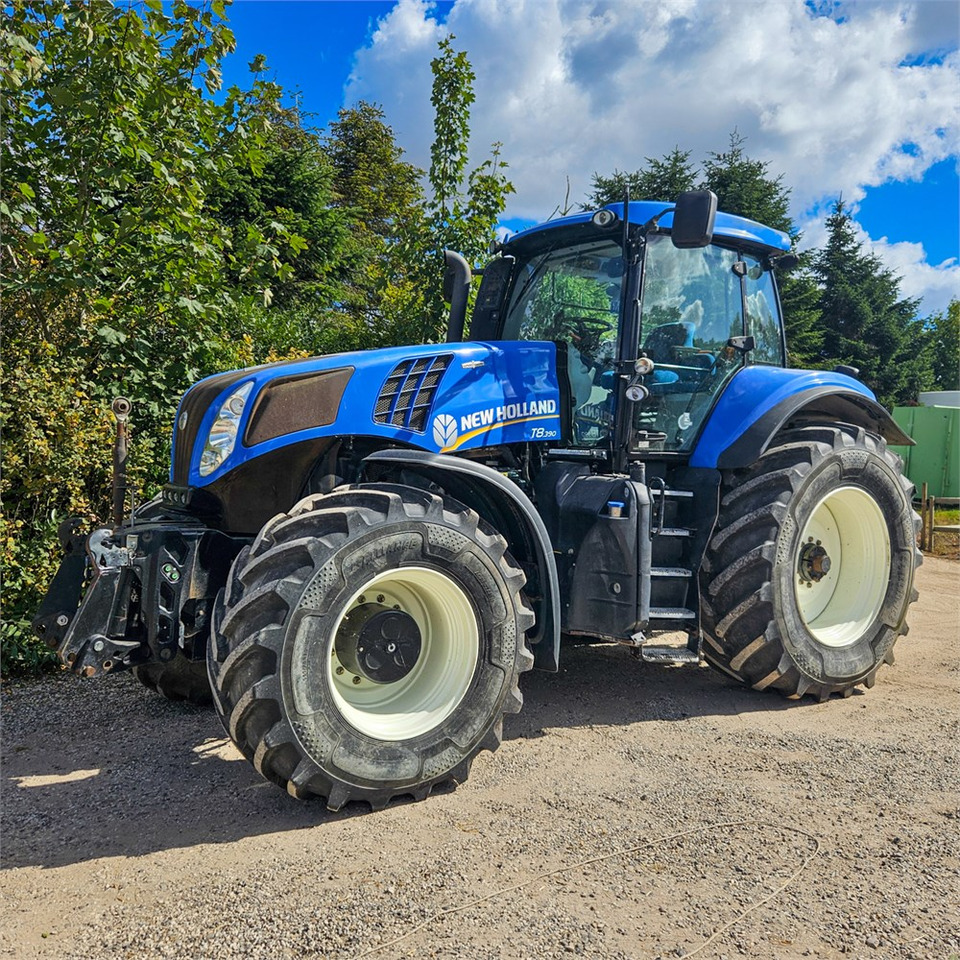New Holland T8.390 - Máy cày: hình 1 New Holland T8.390 - Máy cày: hình 1