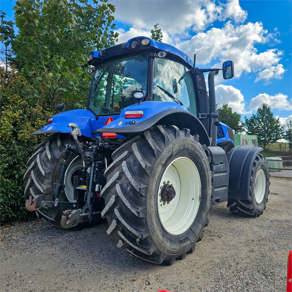 New Holland T8.390 - Máy cày: hình 5 New Holland T8.390 - Máy cày: hình 5